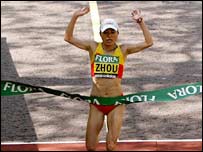 Zhou Chunxiu became the first Chinese woman to win the London Marathon